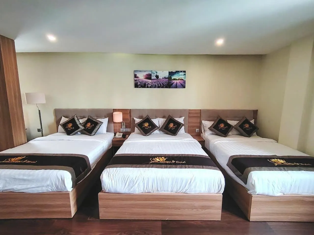 ***  Sen Vang Luxury Hotel Nha Trang Vietnam