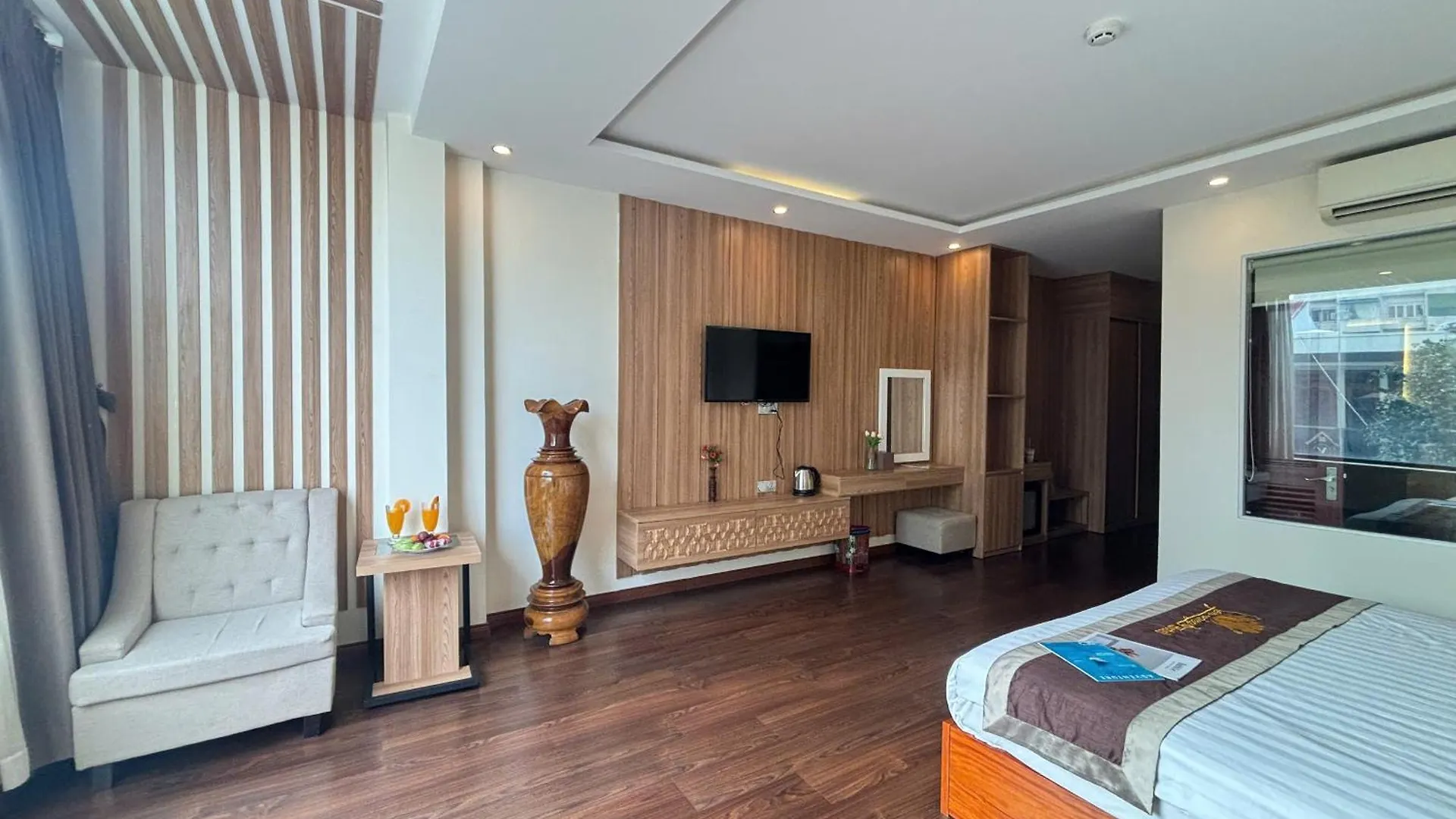 Sen Vang Luxury Hotel Nha Trang Vietnam