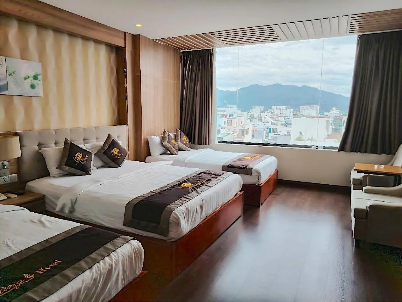 Sen Vang Luxury Hotel Nha Trang