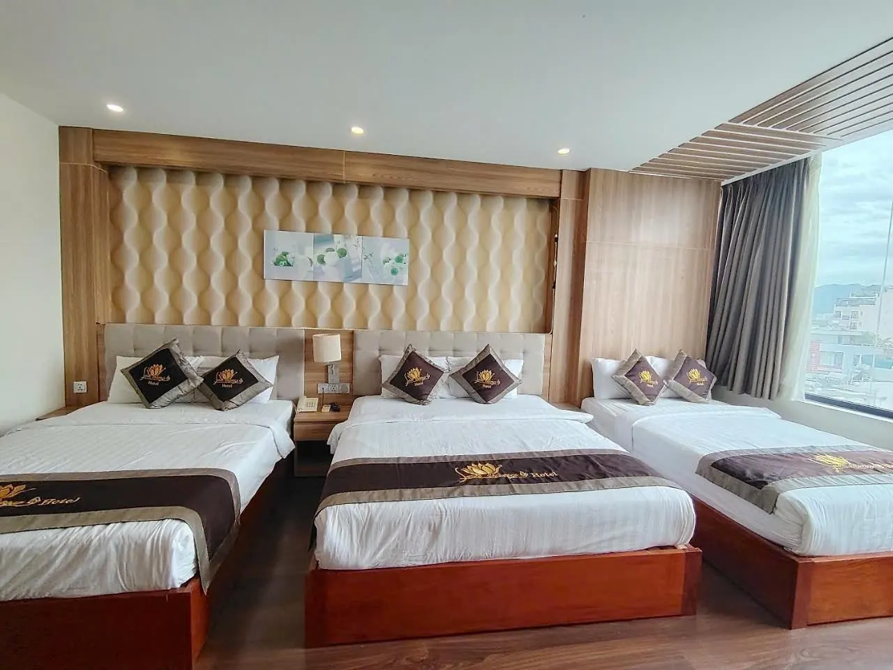 Sen Vang Luxury Hotel Nha Trang
