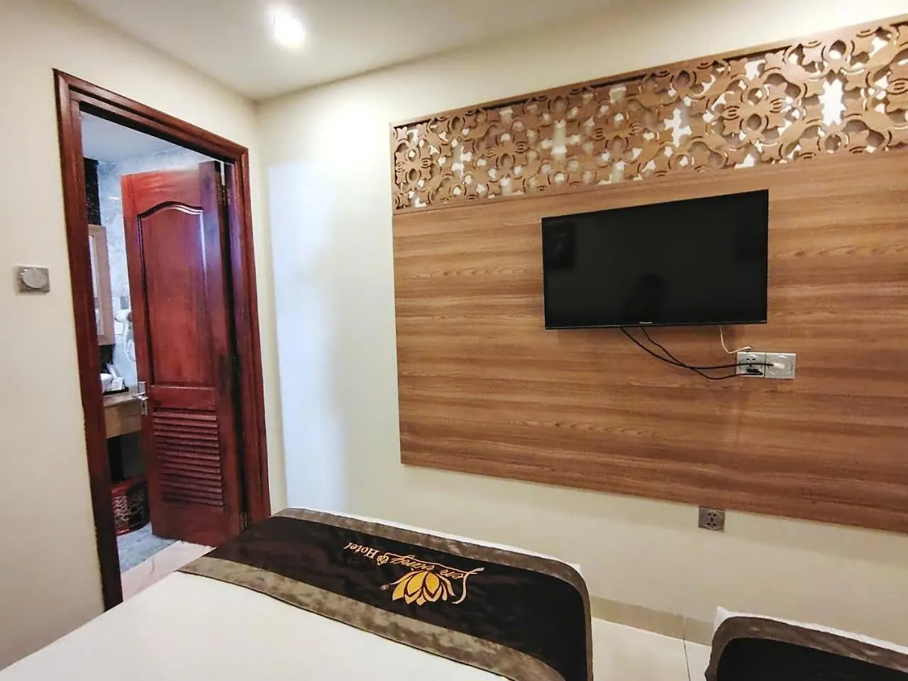 Sen Vang Luxury Hotel Nha Trang