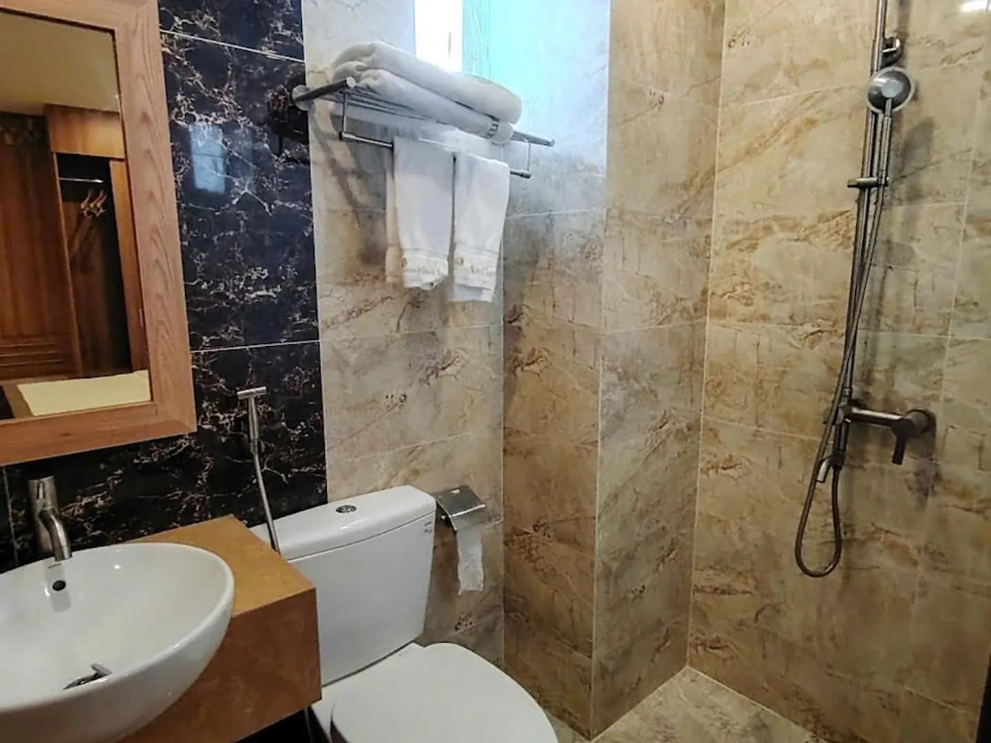 Sen Vang Luxury Hotel Nha Trang