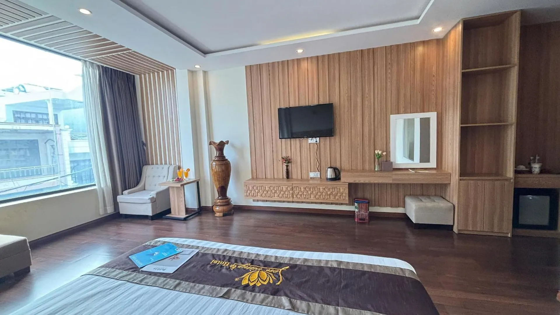 Sen Vang Luxury Hotel Nha Trang