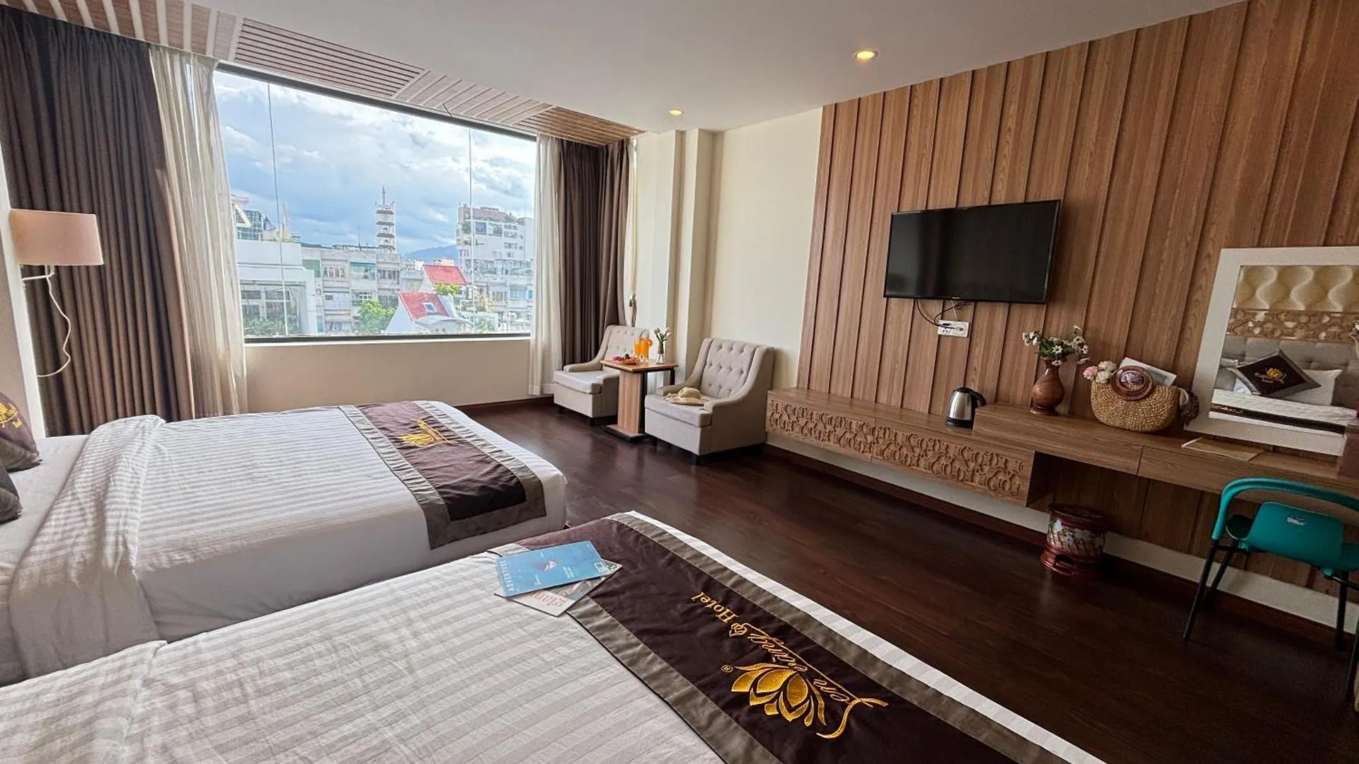 Sen Vang Luxury Hotel Nha Trang
