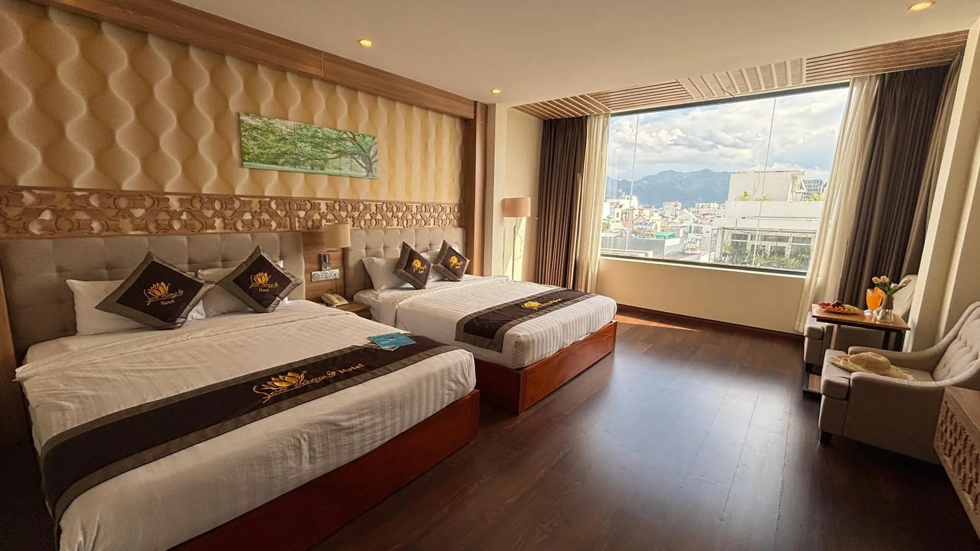 Sen Vang Luxury Hotel Nha Trang