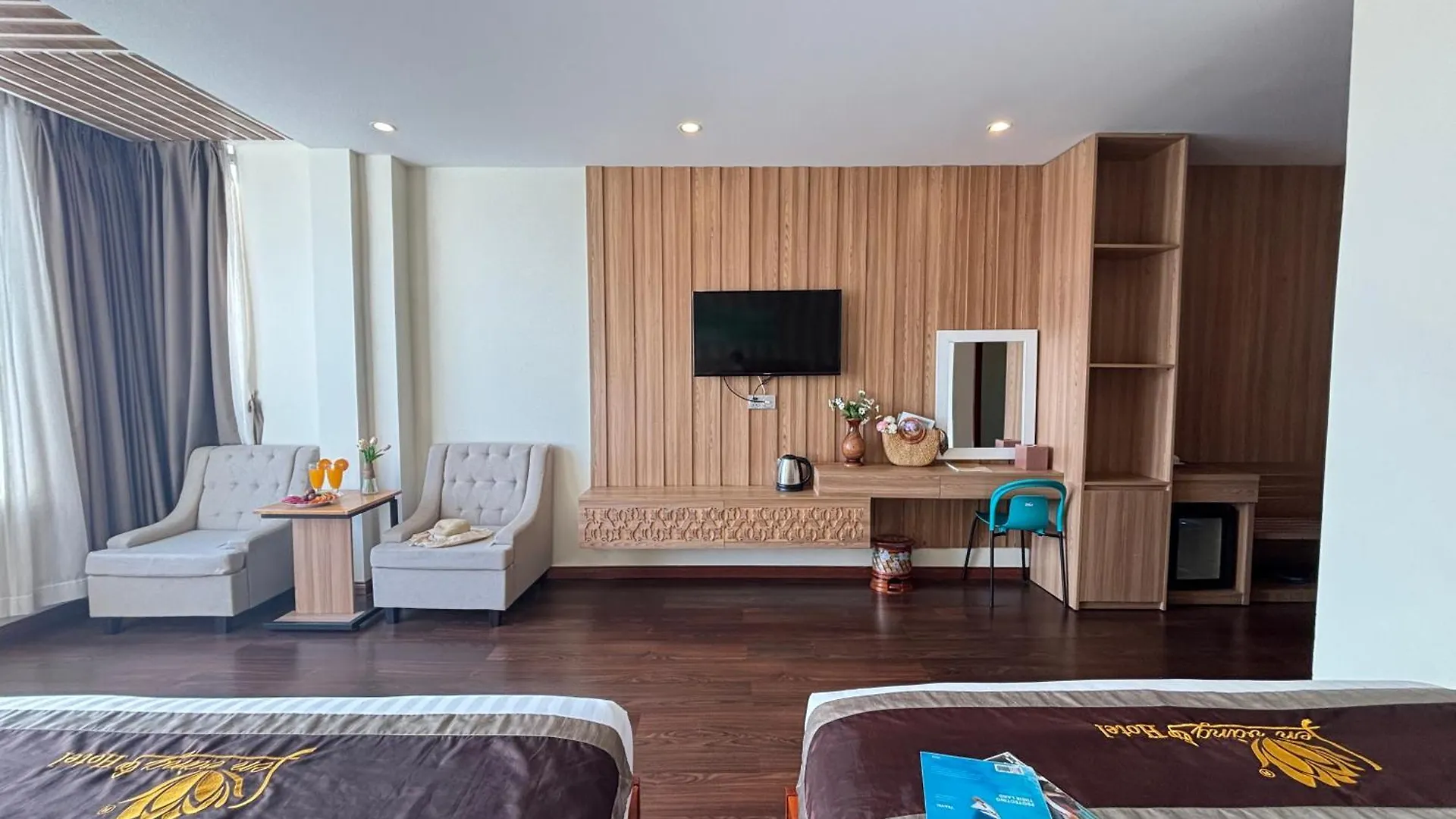 Sen Vang Luxury Hotel Nha Trang
